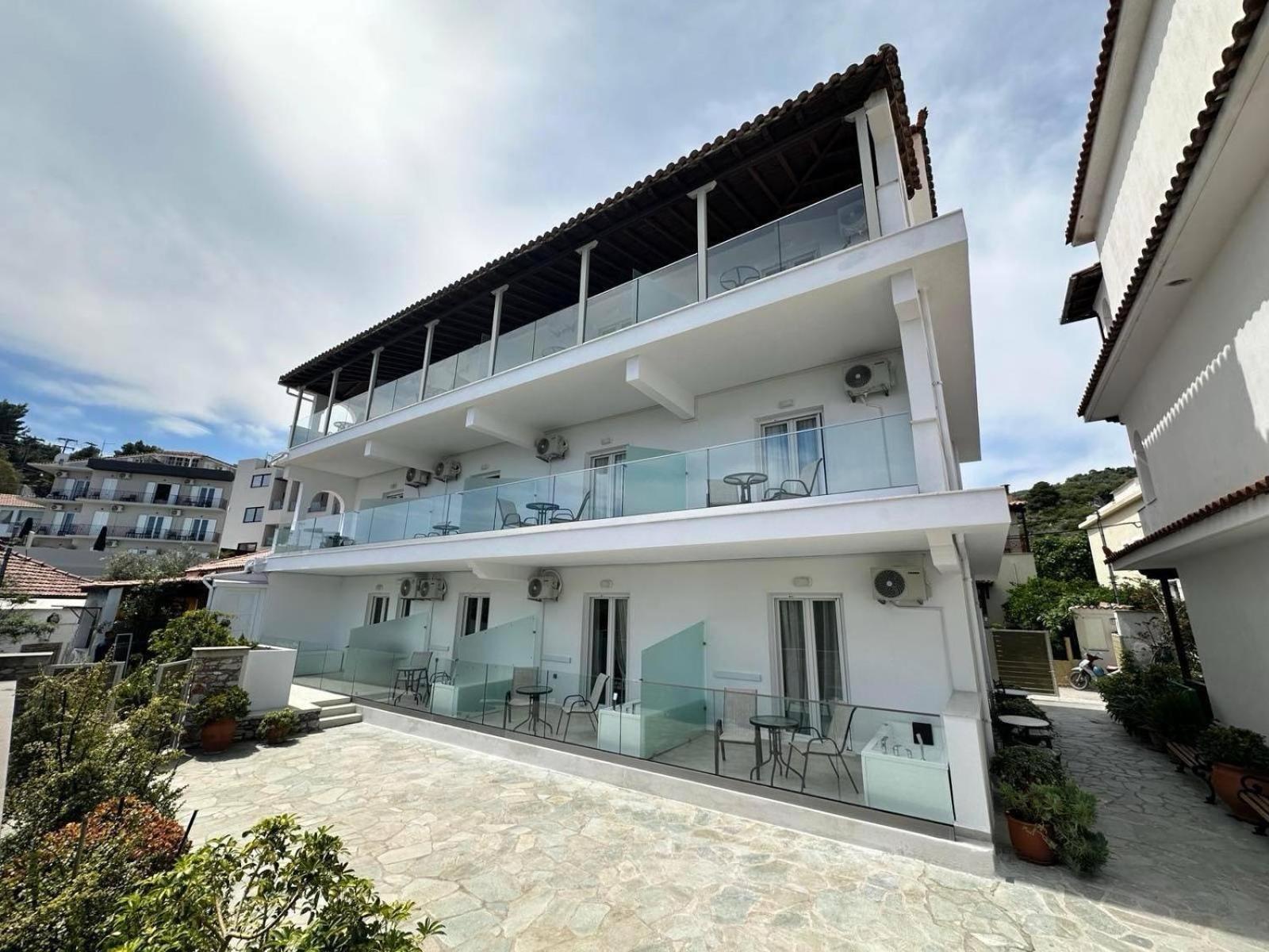 Roula'S House On The Beach Скиатос Екстериор снимка
